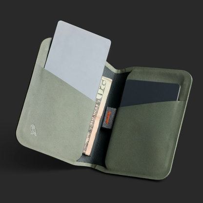 Apex Slim Sleeve