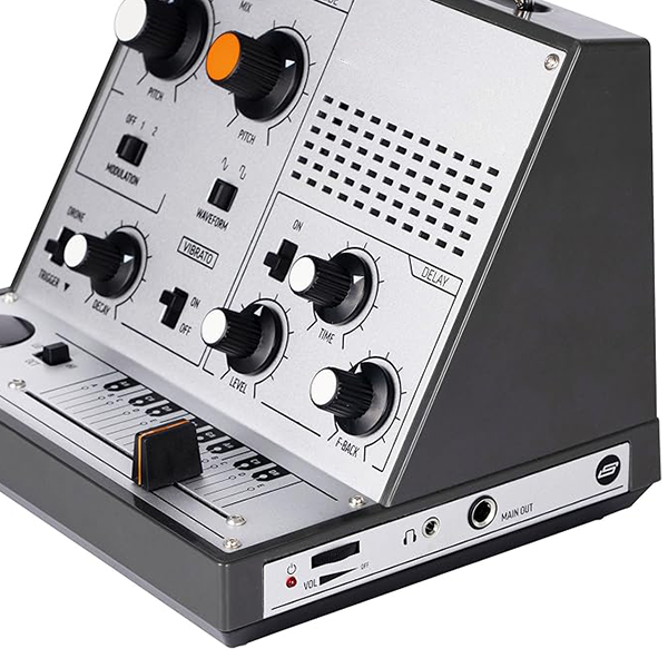 Portable haptic synthesizer retro analog tone