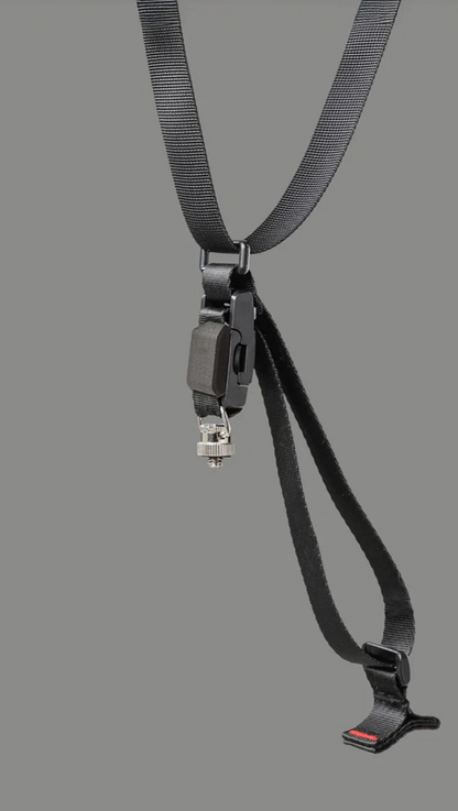Quick release magnetic buckle camera shoulder strap